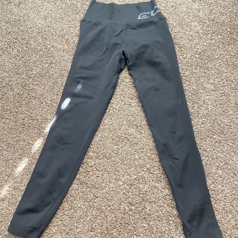 Echt scrunch arise leggings hardly worn